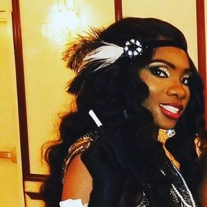 Meet your Posher, Edwina